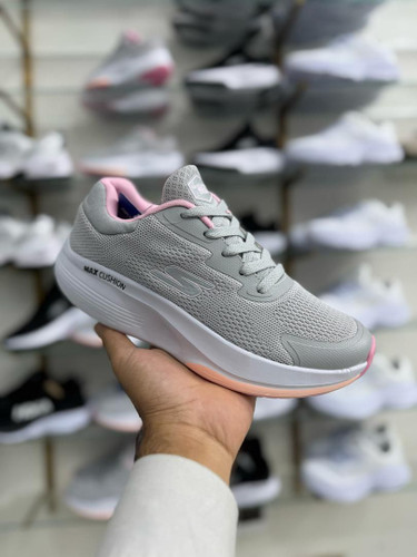 کفش راحتی زنانه اسکیچرز